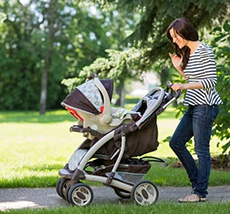 How to choose a baby stroller? Different ages have different needs